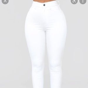 Fashion nova skinny leg stretch white jeans